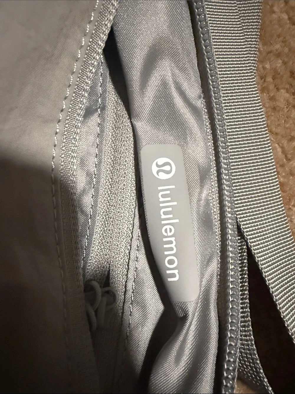 lululemon athletica sleek light